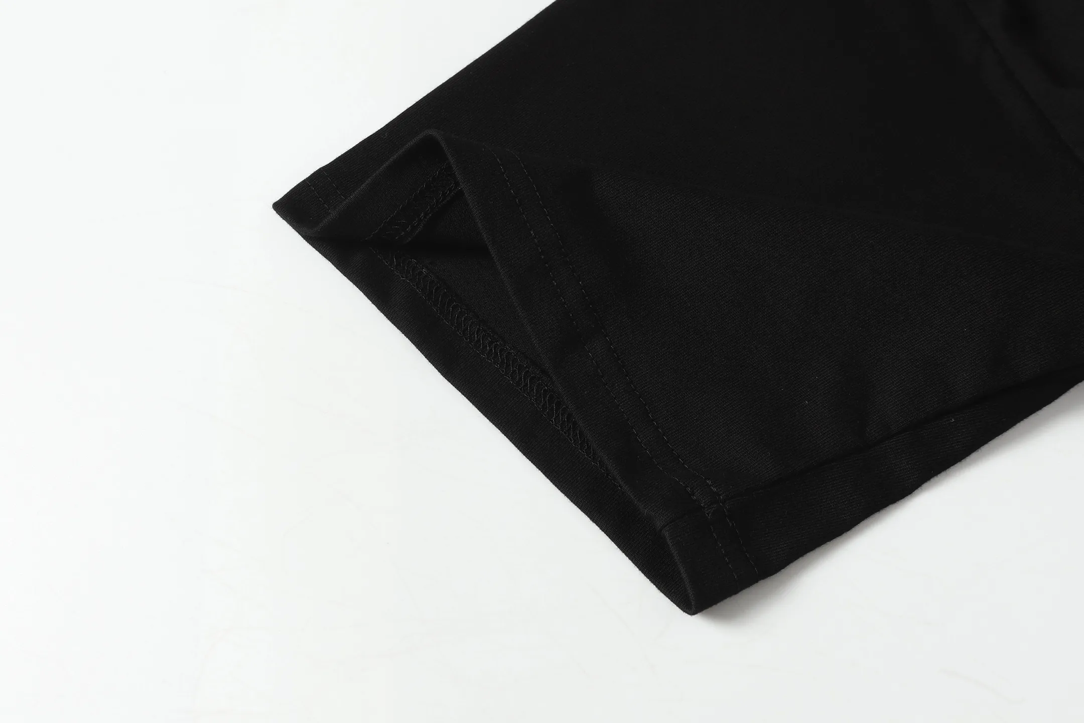 GALLERY.DEPT new summer short-sleeved model number: D3308P104 color: black white code number: S M L XL